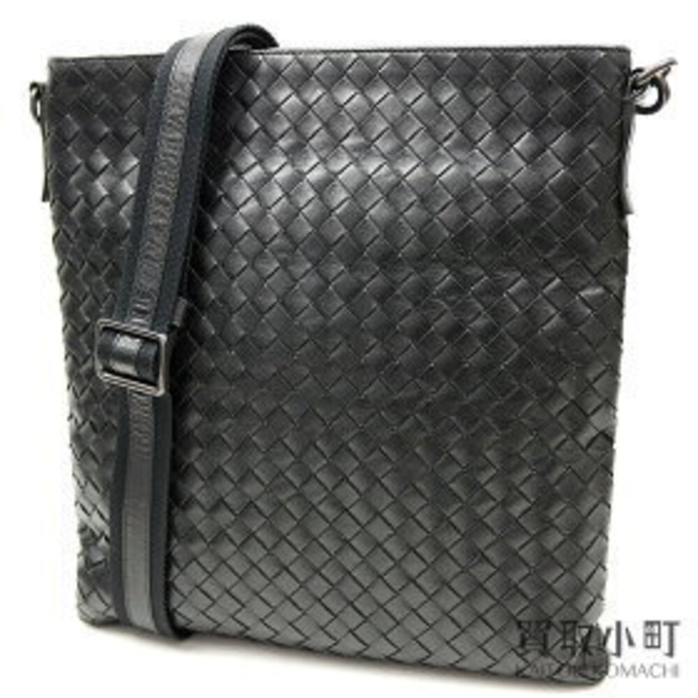 Bottega Veneta Nero Intrecciato Flat Messenger Bag Calfskin Shoulder Crossbody
